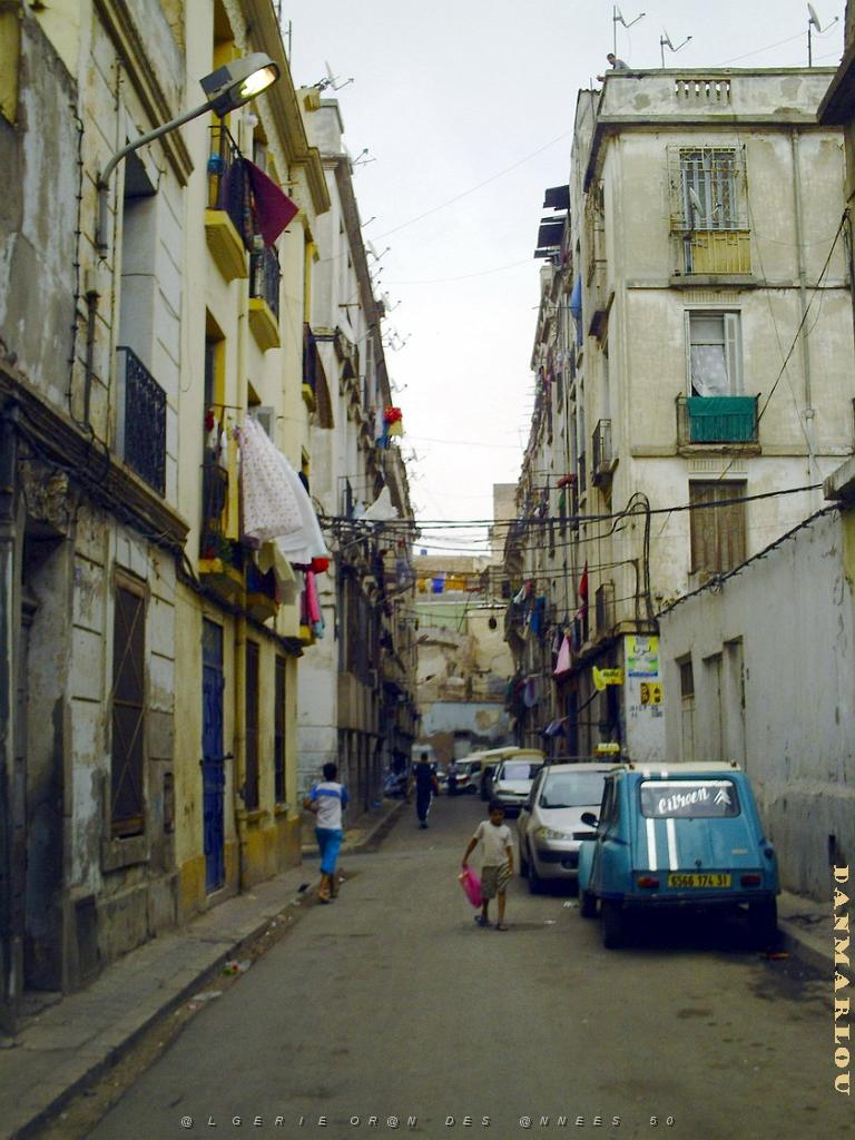 rue d'Azoff 01 .jpg